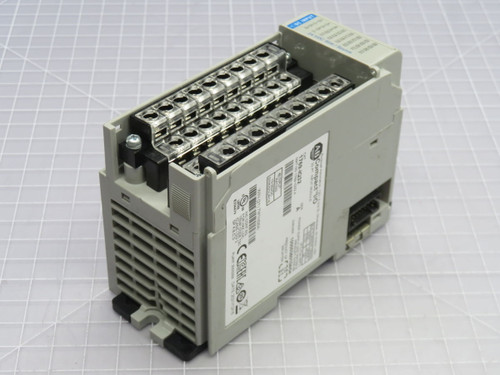 USED ALLEN BRADLEY 1769-IQ32 SER A COMPACTLOGIX 24VDC INPUT MODULE T267779 FOR SALE