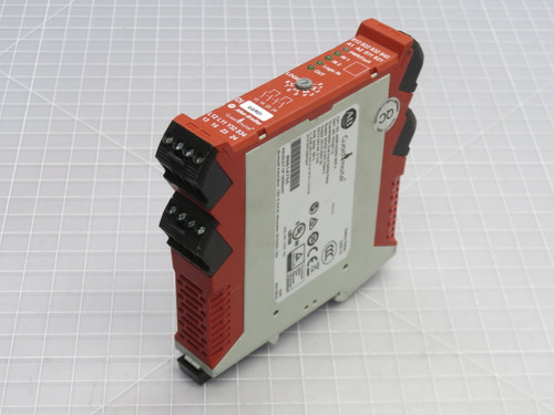 USED LOT OF 2 ALLEN BRADLEY 440R-D22R2 SAFETY RELAY T267928 FOR SALE