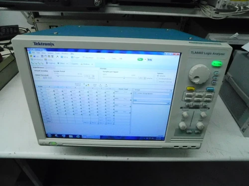 USED TEKTRONIX TLA6402 LOGIC ANALYZER 68 CH. OPTION 1S M7517 FOR SALE