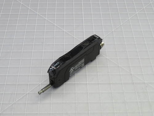 USED LOT OF 2 49.99 FS-N11CP DIGITAL FIBER OPTIC AMPLIFIER T268108 FOR SALE