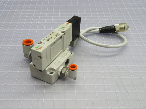 USED SMC SV2C00-5W1U-02N 5-PORT DUAL 3-PORT (N.C./N.O.) SOLENOID VALVE T268284 FOR SALE