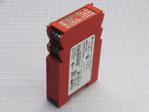 USED ALLEN BRADLEY MSR126R 440R-N23123 SAFETY RELAY BH0806 FOR SALE
