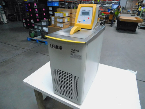 USED LAUDA ALPHA RA 8 HEATING/COOLING CIRCULATING WATER BATH M7594 FOR SALE