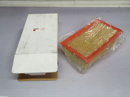 LOT OF 2 FLEETGUARD AF26203 PANEL-STYLE AIR FILTER T269238