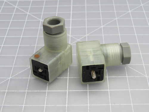 LOT OF 75 DIN CONNECTORS 24 VN T269404