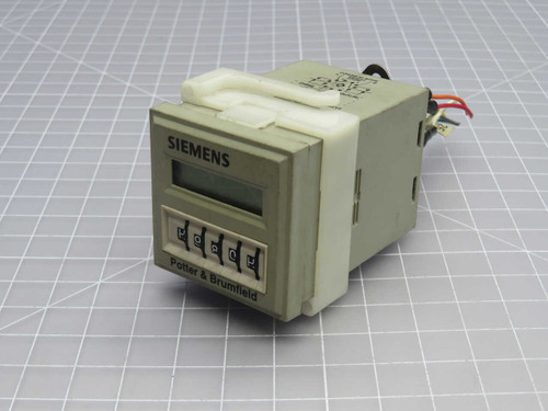 SIEMENS CNT-35-76 TIME DELAY RELAY / COUNTER T269408