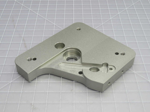 NOB LOT OF 3 D-07447-0110-0002 CNC-MACHINED MOTOR MOUNTS T270350 FOR SALE