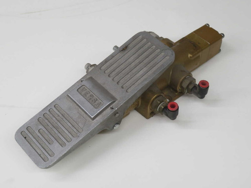 USED VERSA VBT-4503 PNEUMATIC DIRECTIONAL VALVE T270872 FOR SALE