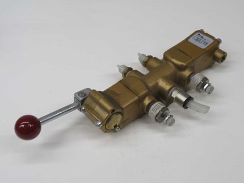 USED VERSA VAJ-4303-135 PNEUMATIC DIRECTIONAL VALVE T270874 FOR SALE