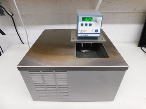 USED VWR 1140S REFRIGERATED HEATED CIRCULATING BATH M7786 FOR SALE