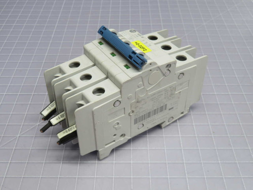 USED ALLEN BRADLEY 1489-M3C060 MINIATURE CIRCUIT BREAKER, 3-POLE, 6A, TRIP CURVE C FOR SALE