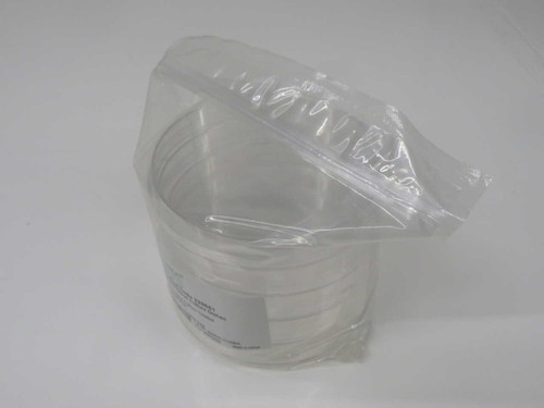 NIB LOT OF 100 CELLTREAT 229651 150MM X 20MM STERILE TISSUE-CULTURE-TREATED PETRI DISH, STACKABLE LID, PACKED 5/BAG FOR SALE