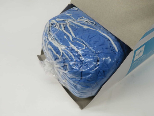 NIB LOT OF 900 MEDLINE CRI2002 NON-SKID SHOE COVERS, POLYPROPYLENE, BLUE, REGULAR/LARGE FOR SALE