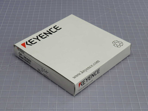 NIB KEYENCE OP-26487 9626487 #04J60055 MODULAR COMMUNICATION CABLE, RS-232C, STRAIGHT, 2.5 M FOR SALE