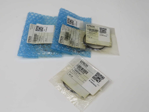 NOB LOT OF 4 EPSON R13B030226 TIMING BELT FOR JOINT 3 OF G1 SCARA ROBOT FOR SALE