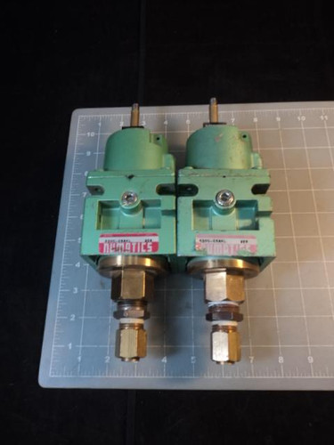 2 NUMATICS S30C-06AKL PNEUMATIC VALVE LOT T13126