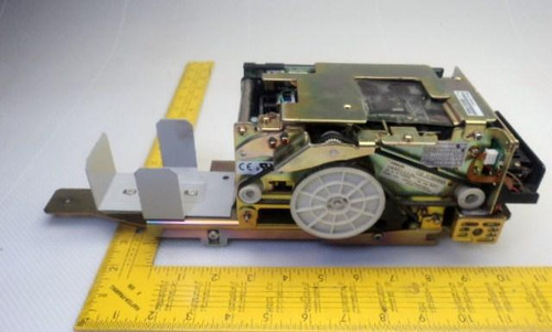 OMRON V2XF-11JL MOTORIZED CARD READER T13647