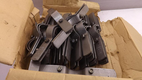 LOT OF (45) PHD MANUFACTURING 550  RISER CLAMPS SIZE 2 WT 42.50 T22236