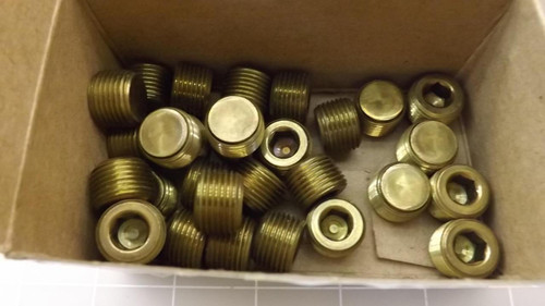 LOT OF (30) PARKER 219P-6 FITTINGS T23596