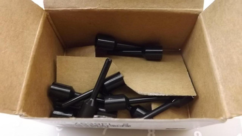 LOT OF 10 PARKER X639PL-2 PNEUMATIC PLUGS T23601