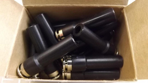 LOT OF 12 PARKER X67PPL-4-6 FLUID CONNECTOR T23414