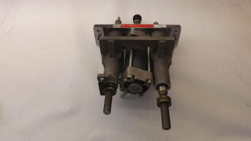 BOSCH REXROTH 2 822 223 012 PALLET LIFT TRANSFER UNIT T24554