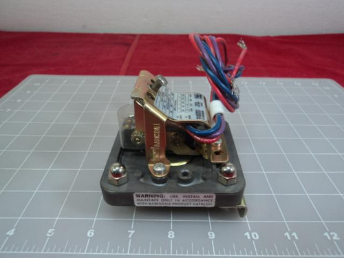 BARKSDALE DIS-H18 PRESSURE SWITCH T11567