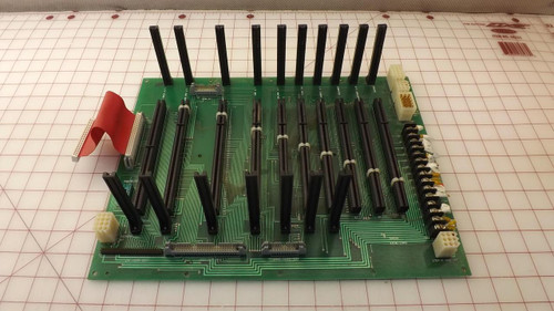 PERKIN-ELMER 047-9011 047-9013 CIRCUIT BOARD T30426