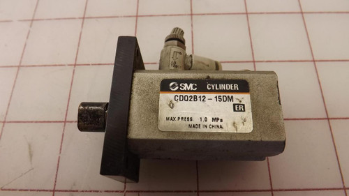 SMC CDQ2B12-15DM CYLINDER T30904