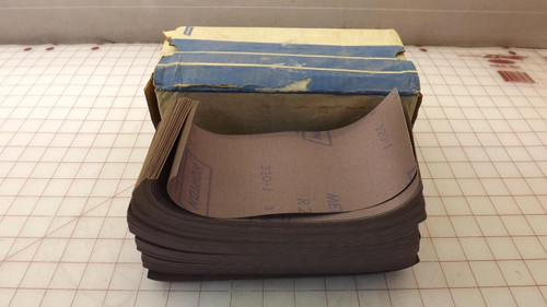 LOT OF 200 NORTON 70304324 R264 METALITE CLOTH SHEETS/ 3-2/3'' X 9'' T31202