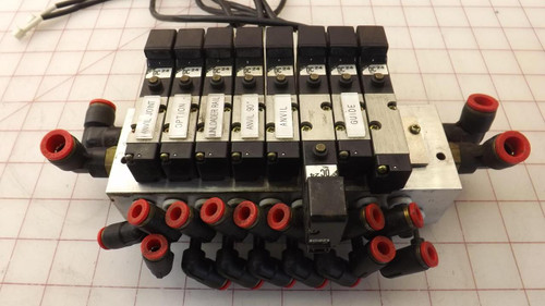 LOT OF 8 KURODA PCD344-NB-H24SP-T1 SOLENOID VALVES W/ MANIFOLD T31423