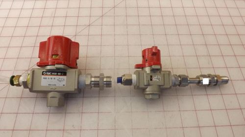 LOT OF 2 SMC VHS40-N04-Z NVHS3500-N03-X116 LOCKOUT VALVES T31671