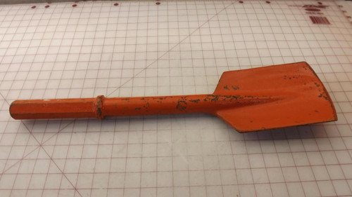 BRUNNER & LAY  CLAY SPADE 1-1/4'' X 6'' X 5.5' T31848