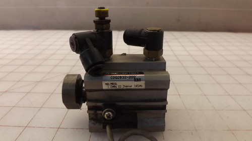 SMC CDQ2B32-20D CYLINDER T31916