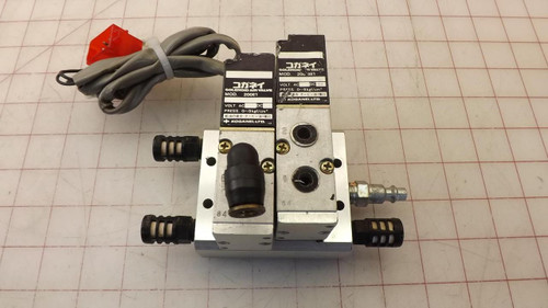 LOT OF 2 KOGANEI 200E1 200 4E1 SOLENOID AIR VALVES W/ MANIFOLD T32280