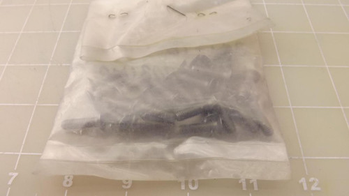 LOT OF 25  341-1B-01-001 NAS5703U12 SCREWS T29668