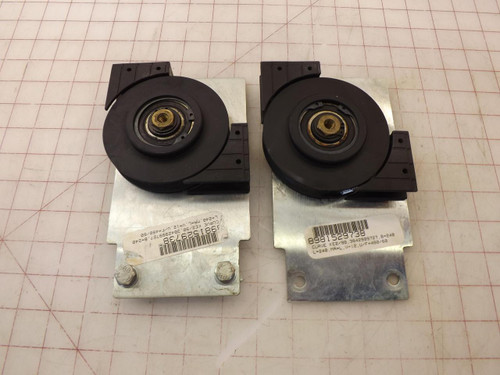LOT OF 2 BOSCH 8981529738 3842517853 PULLEY MECHANISM T33018