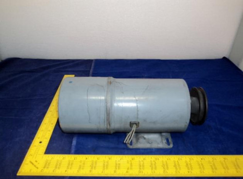 HITACHI 71-1819 THREE PHASE INDUCTION MOTOR T9986