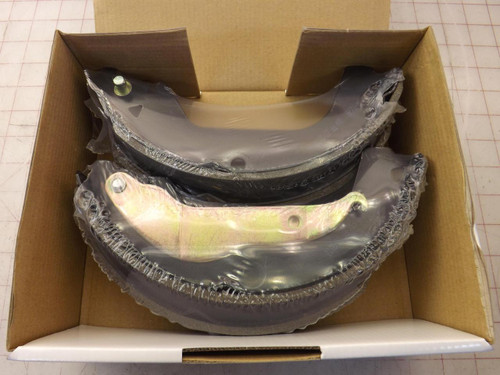 LOT OF 4 BOSCH FB0992 BOS 2B4 FF BREAK PADS T35599