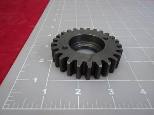 8 90-008A INTERN NYLON GEAR T10668