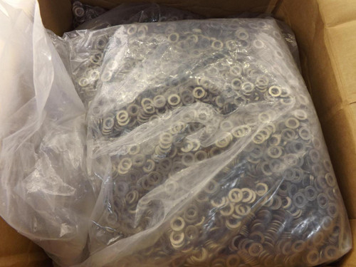LOT OF 55000  107-2455 FLAT STAINLESS STEEL WASHERS T37834
