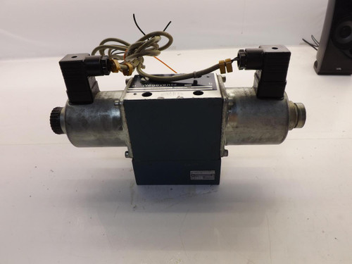 BOSCH 0810001050 081WV10P1N118WS024/00A0 DIRECTIONAL CONTROL VALVE T41565