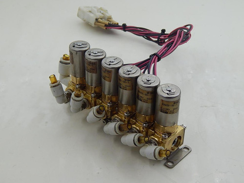 Lot of 6 SMC VDW23-5G-1 Solenoid Valves T92975 For Sale