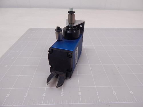 Vessel GT-NT10 Sliding Air Vertical Nipper T93164 For Sale