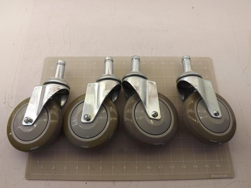 LOT OF 4 CASTERS (4-1/2'' IN DIAM) T46870