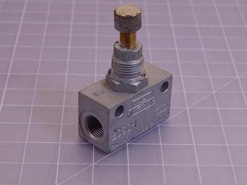 Lot of 2 Bosch 0 821 201 010 Pneumatic Shuttle Valve T94642 For Sale