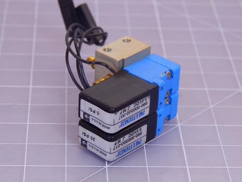 Lot of 2 Pneutronics 990-000300-017, 990-000305-006 Valves w/ Manifold Assembly T94829 For Sale