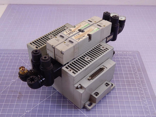 Numatics AKJGC00003NDMWM, 122BB500M000061, 122RQ400J016W00 Double Solenoid Valve Assembly T97977 For Sale