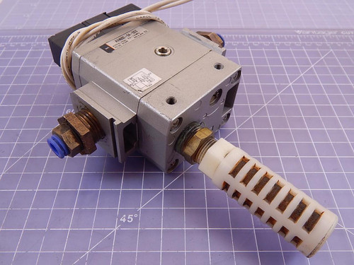 SMC AV4000-04-5DZ Pneumatic Soft Start Valve T99982 For Sale