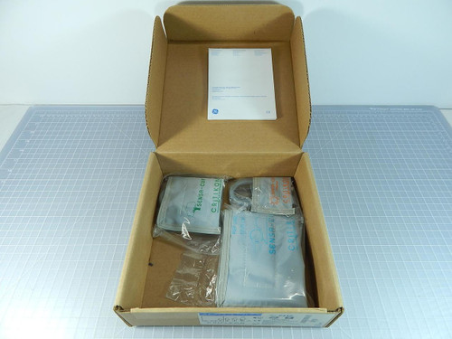 GE 2412 BLOOD PRESSURE CUFFS T104069